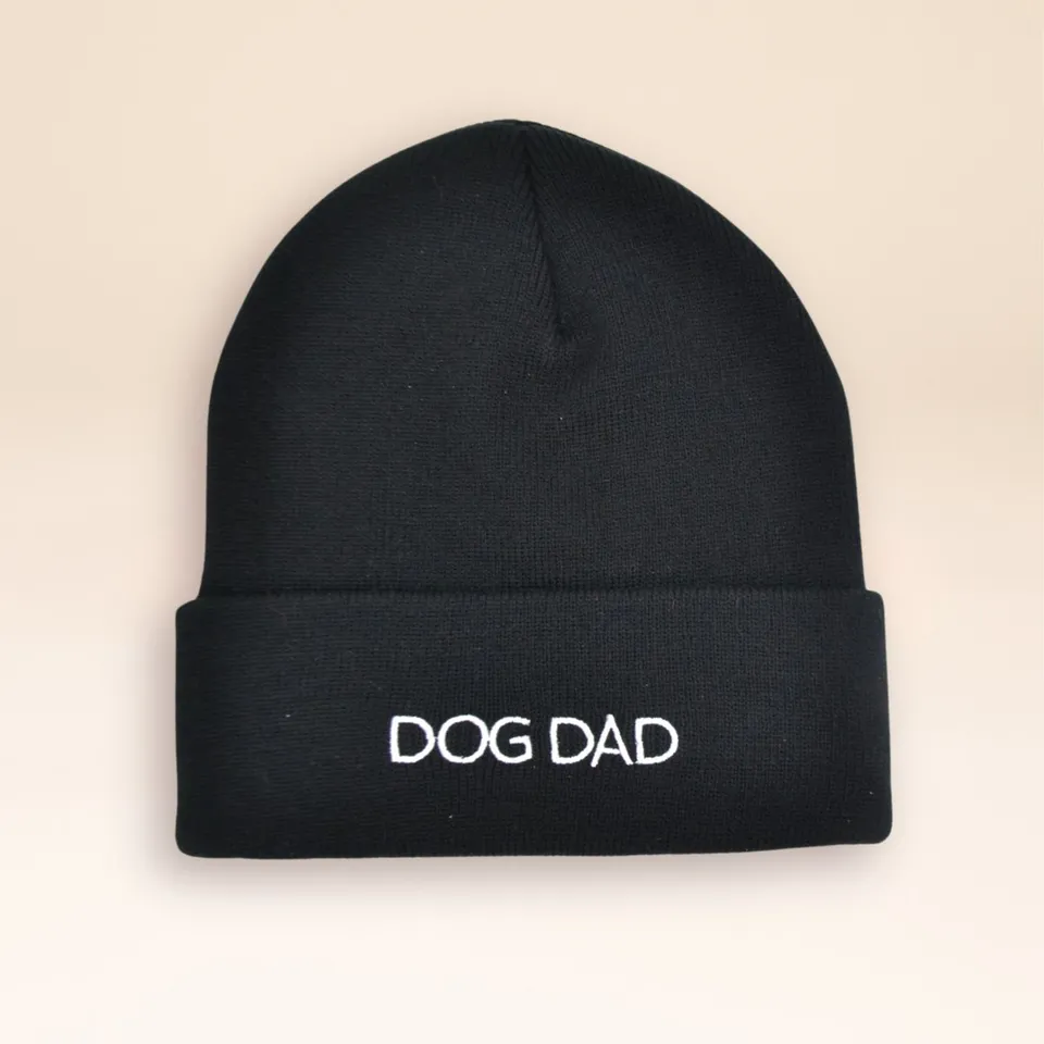 fid-le-paris-dog-dad-bonnet-noir-acrylique-chaud image 1