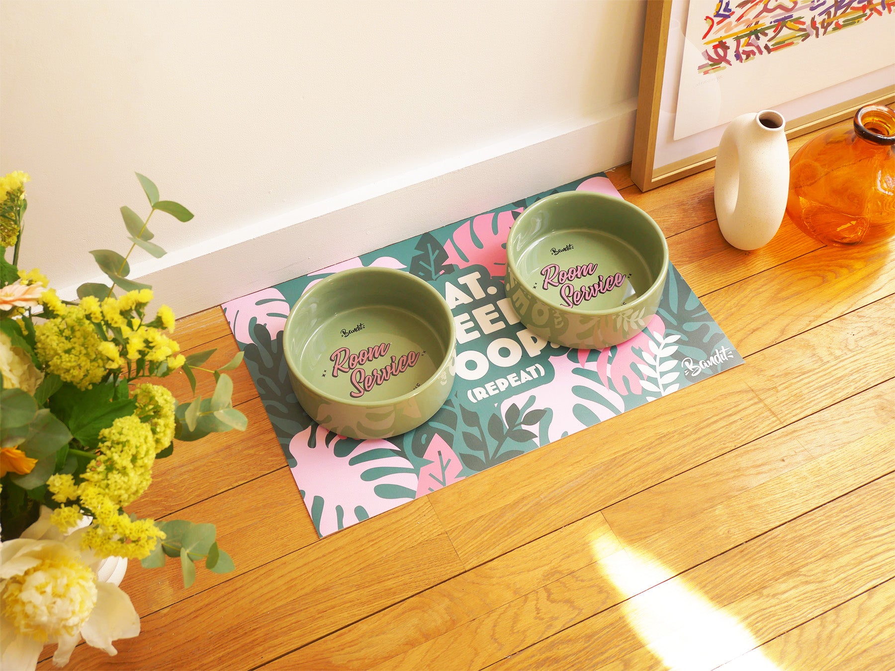 bandit-eat-sleep-poop-tapis-gamelle-pvc-55x33-cm image 5