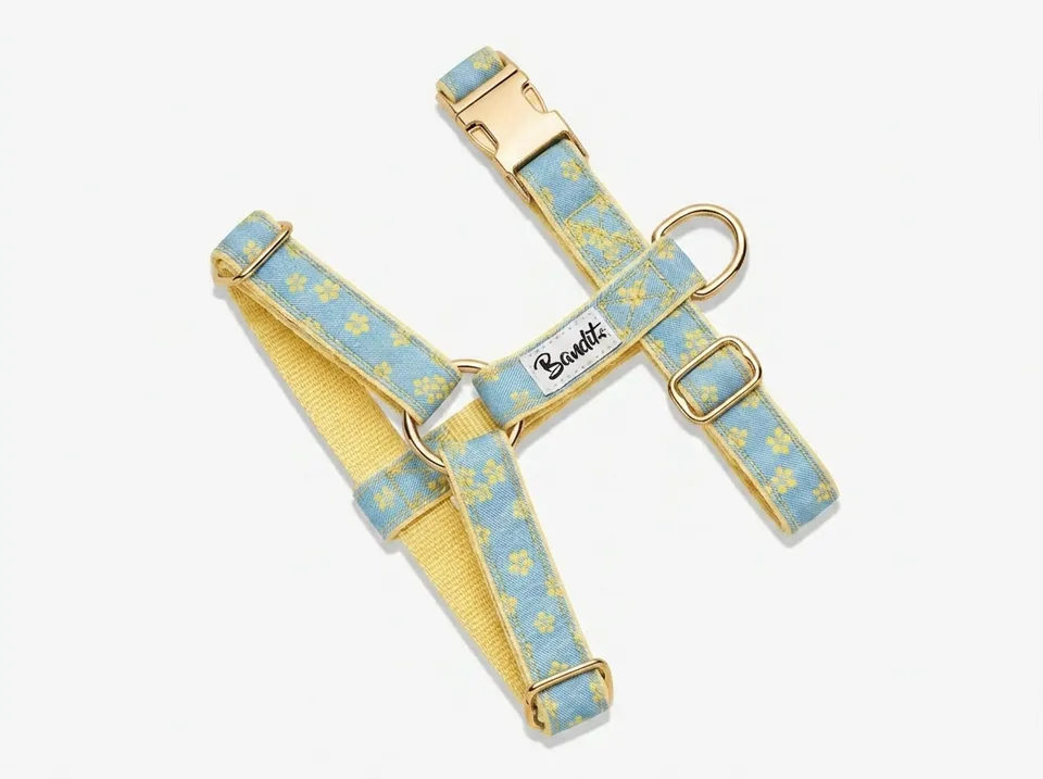 bandit-harnais-pour-chien-jean-fleurs-jaunes-harnais-denim-r-glable image 1