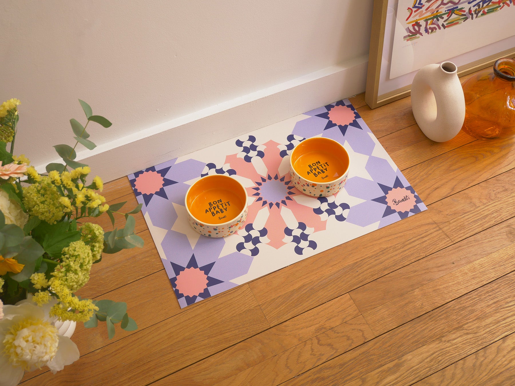 bandit-bloom-bloom-tapis-gamelle-chien-chat-55x33-cm image 1